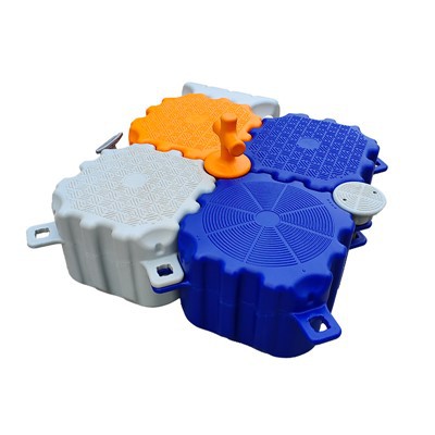 Nền tảng cầu cảng nổi trên biển